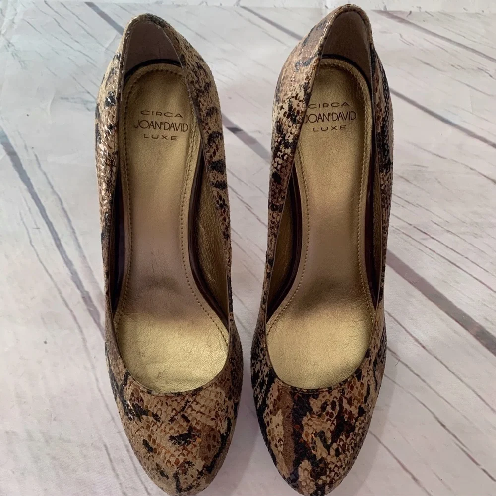 CIRCA JOAN & DAVID LUXE CJPearly Platform Heels